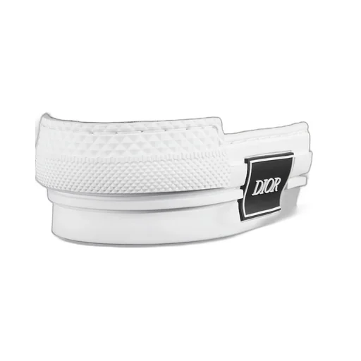 League High-Top Sneaker