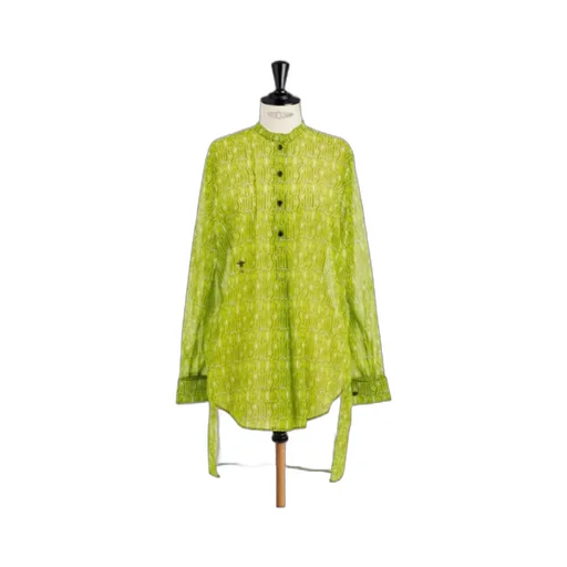 Button Long-Sleeved Shirt