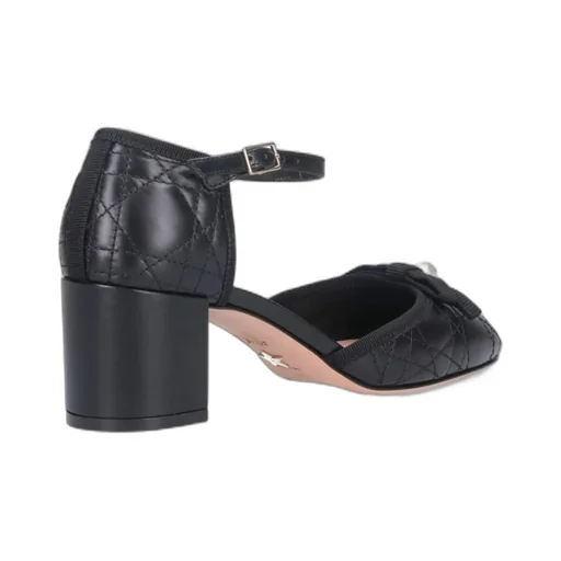 Logo High Heels
