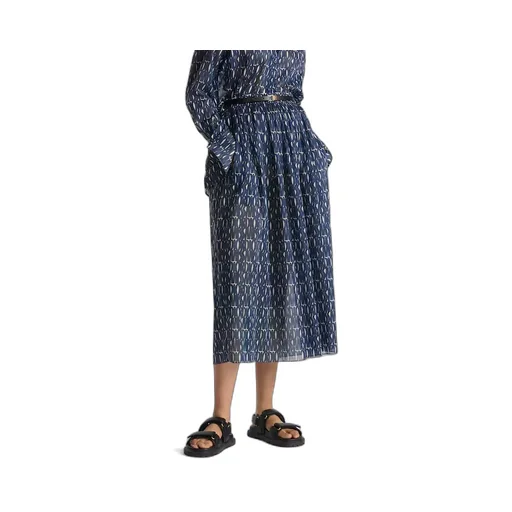 Pleated Mid-Length Skirt