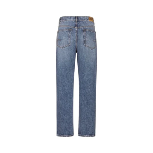 8 Straight Cropped Jeans
