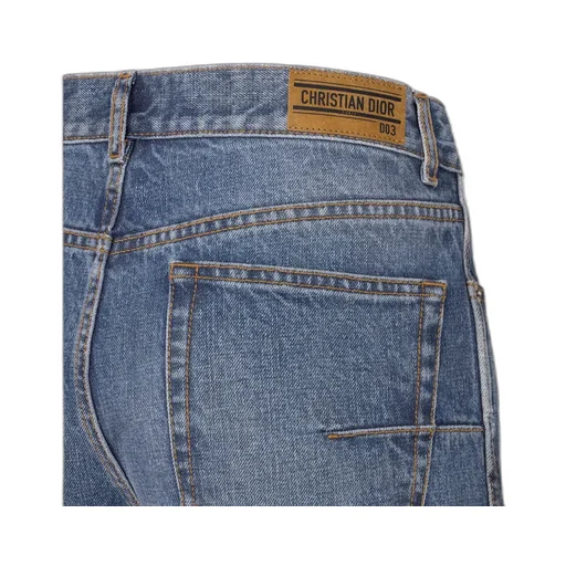 8 Straight Cropped Jeans