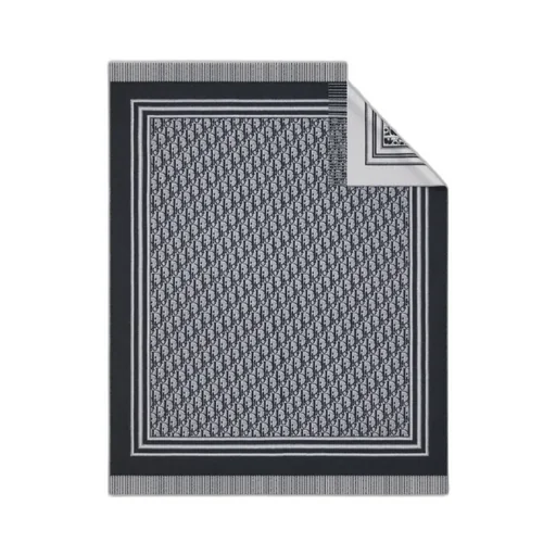 Oblique Blanket