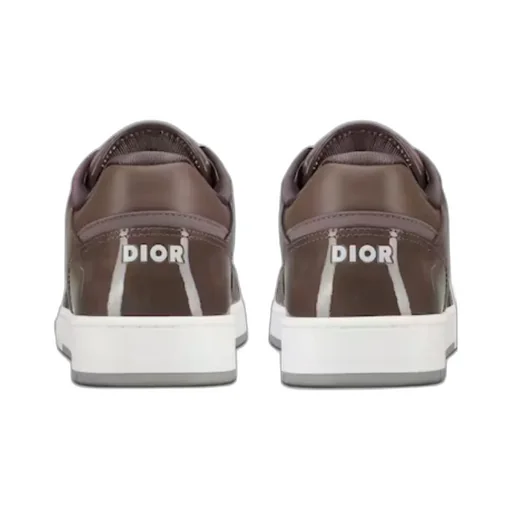B27 Low-Top Sneaker