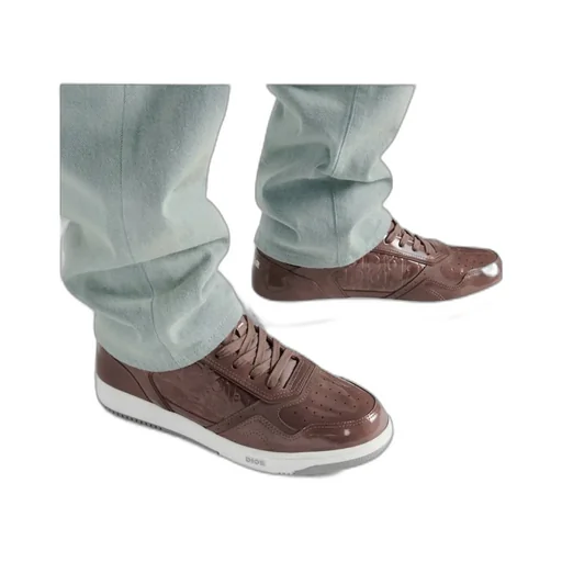 B27 Low-Top Sneaker