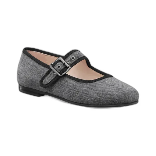 Round-Toed Ballet Flats