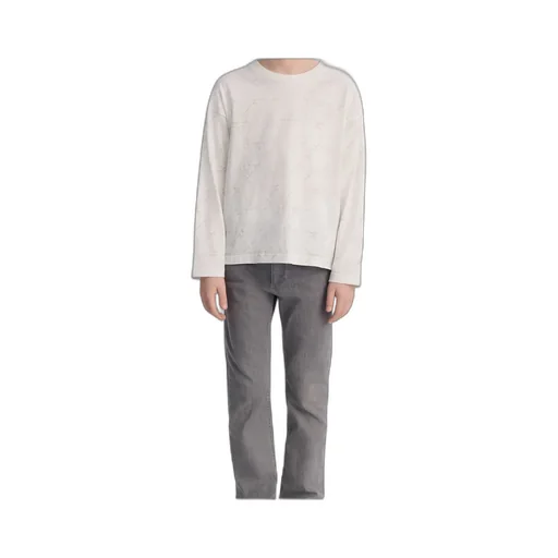 Long-Sleeved T-Shirt