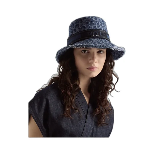 D-Bobby Small Brim Bucket Hat