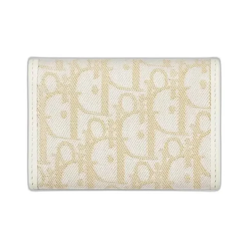 30 Montaigne Wallet