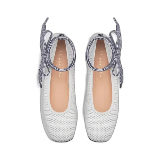 D-Journey Lace-Up Ballet Flat