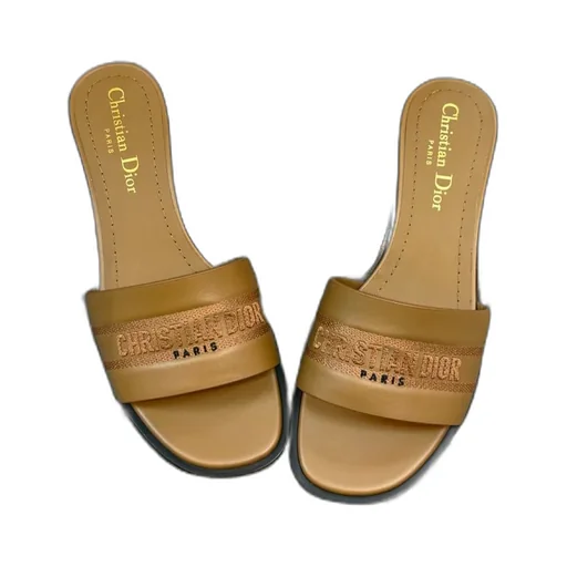 Round Toe Slippers
