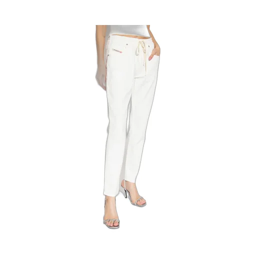 D-Krailey Distressed-Finish Boyfriend Jeans