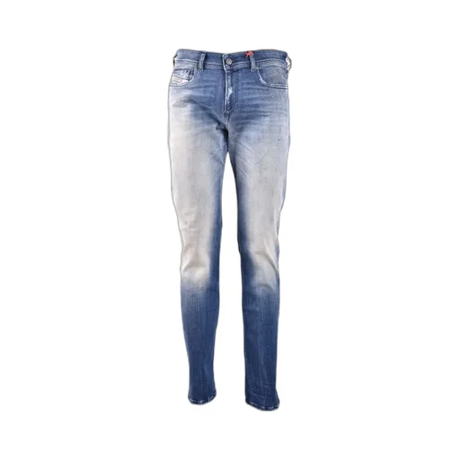 1979 Sleenker Distressed Skinny Jeans