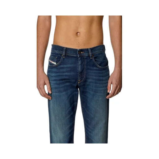 D-Strukt Straight-Leg Jeans