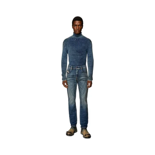 D-Strukt Slim-Cut Jeans