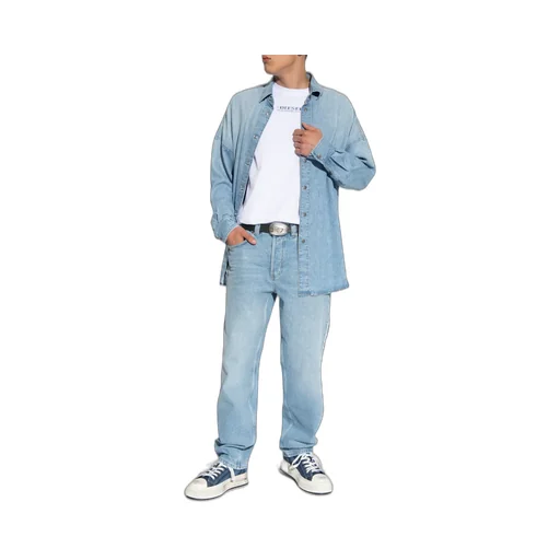 D-Kama Long-Sleeve Denim Shirt
