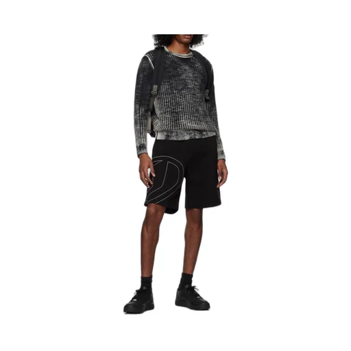 P-Crow Megoval Maxi D Logo Sweat Shorts