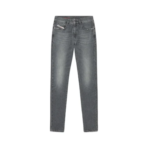 D-Strukt Fitted Jeans