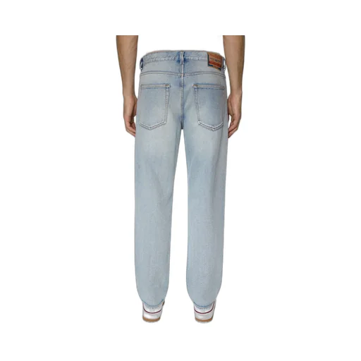 Straight-Leg Jeans