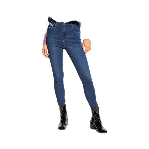 Logo Patch Straight Cut Jeans