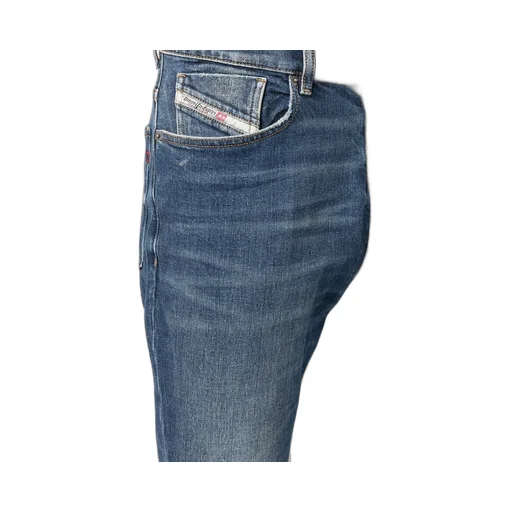 Logo Patch 2005 D-Fining Tapered Leg Jeans