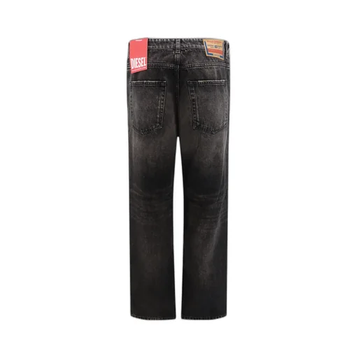 Oval-D Logo Plaque Straight-Leg Jeans