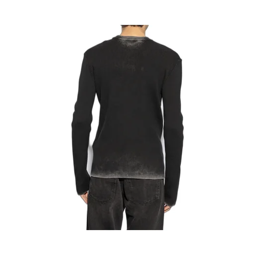 Oval D Cut-Out Ribbed Top