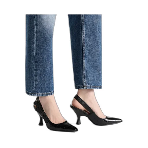 J'adior Slingback Pump