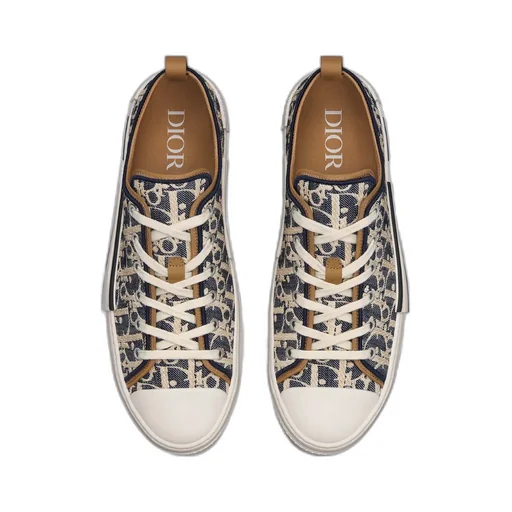 B23 League Low-Top Sneaker
