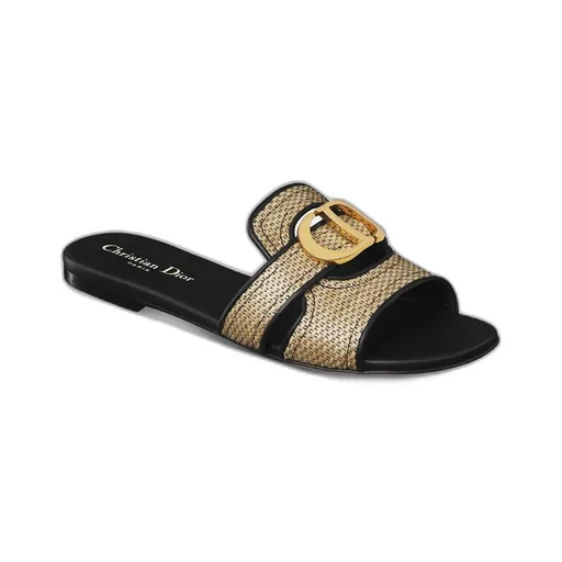 30 Montaigne Slide
