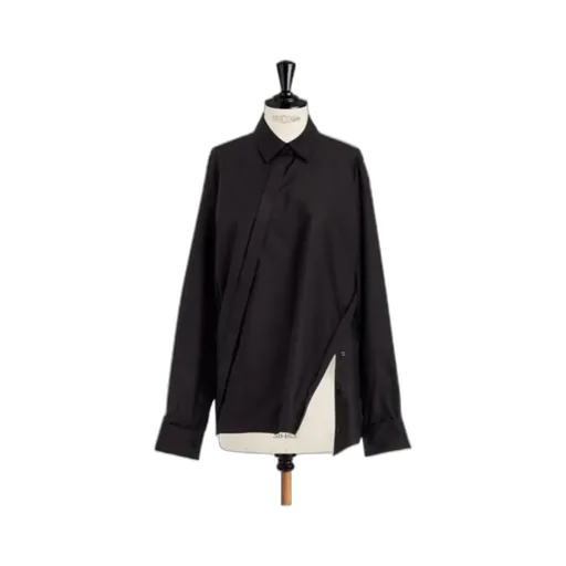 Blouse With Oblique Closure