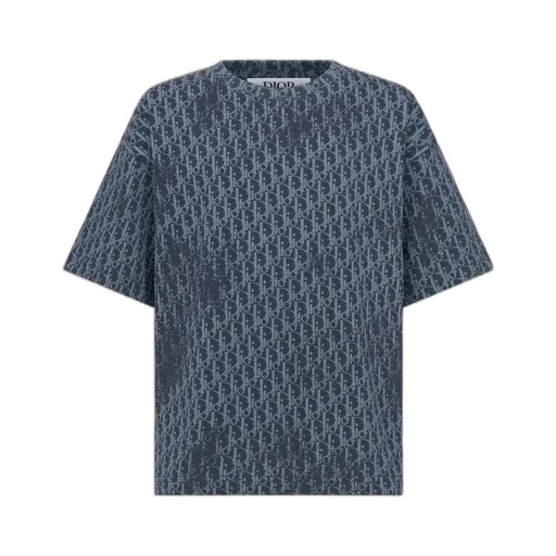 Short-Sleeved T-Shirt