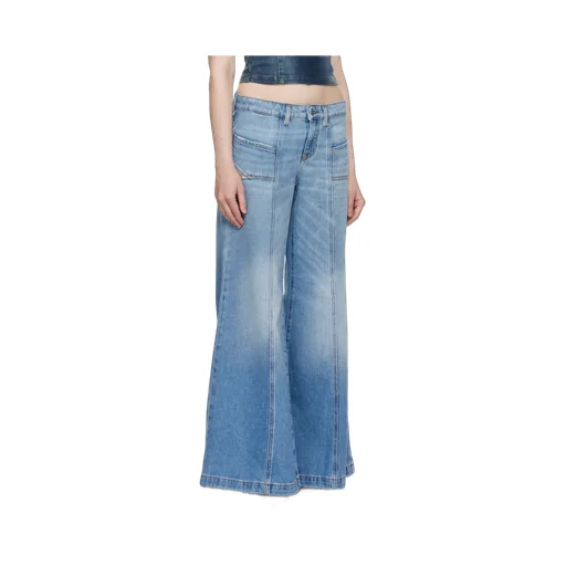 D-Akii Flared Jeans