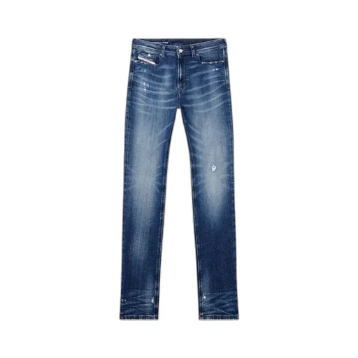 1979 Sleenker Distressed Skinny Jeans