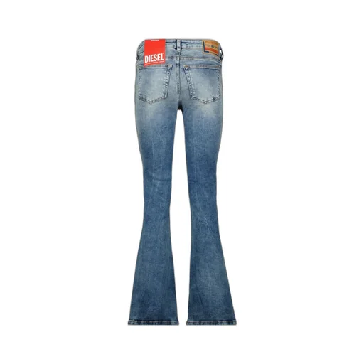 Flared Jeans
