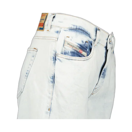 Straight-Leg Jeans