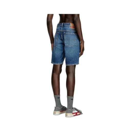 D-Fin Shorts