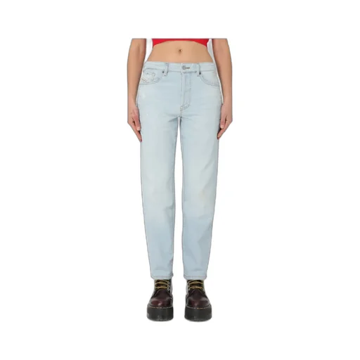 Belt-Loop Jeans