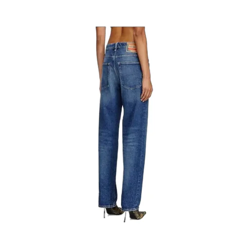 Logo Patch Straight-Leg Jeans