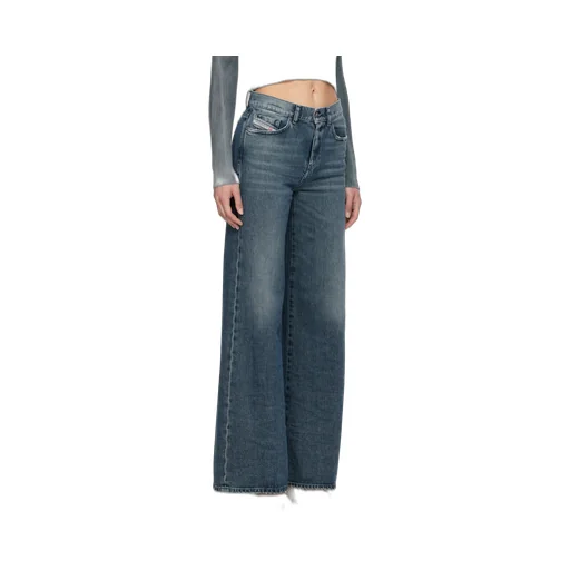 1978 D Akemi Bootcut Jeans