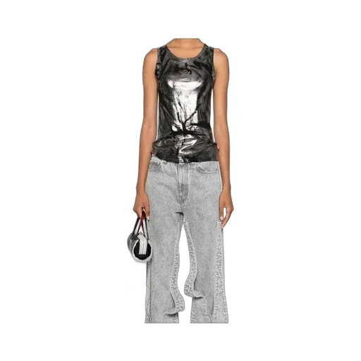 Sleeveless Vest
