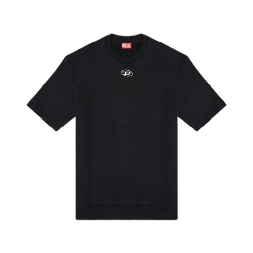 Oval-D Half-Sleeved T-Shirt