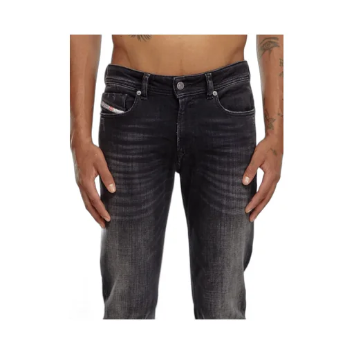 1979 Sleenker Skinny Jeans