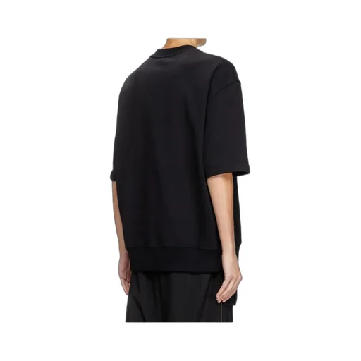 Oval-D Half-Sleeved T-Shirt