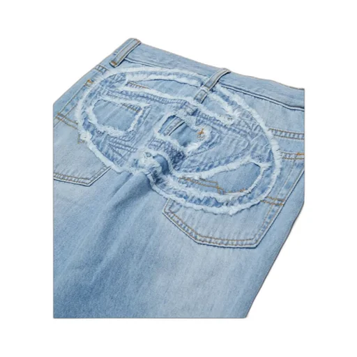 Oval-D Logo Applied Straight-Leg Jeans