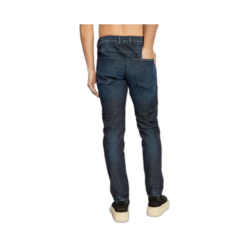 2032 D Krooley B Jogg Jeans
