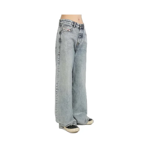 Logo Jeans