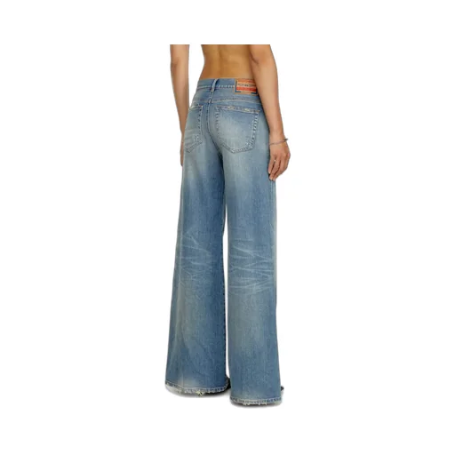 1978 D-Akemi Distressed Bootcut Flared Jeans