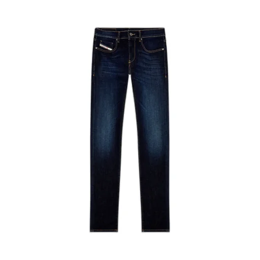 D-Strukt Straight-Leg Slim Jeans