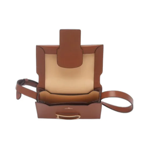 Small LÉOnce Flip Shoulder Bag